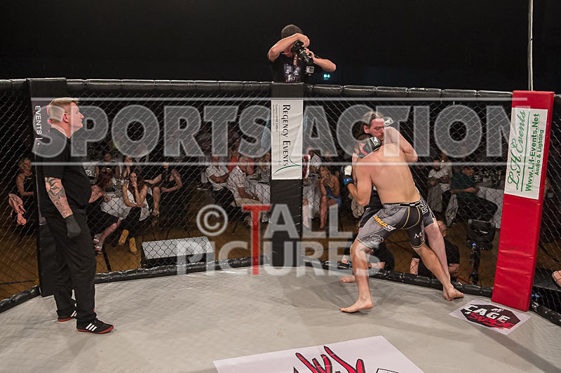 Chris Martin v Luke Riley-17 - BOUT 13