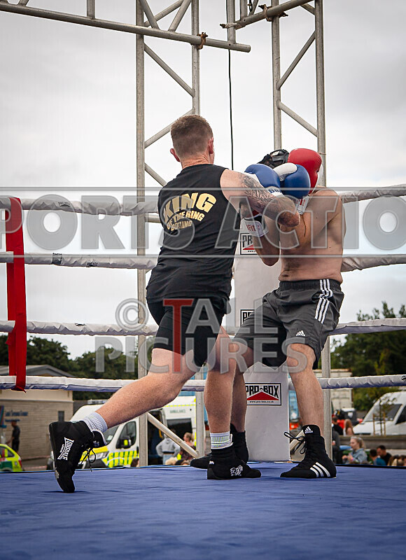 BOUT 11- Roland the Doc Archer v Chris the Trigger ONeil-11 - BOUT 11- Roland 'the Doc' Archer v Chris 'the Trigger' O'Neil