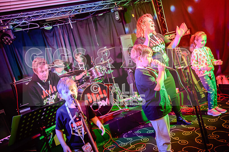 SoPM Easter School Gig 2023-34 - SoPM EASTER SCHOOL GIG 2023