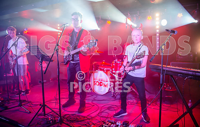 Motionless-35 - MOTIONLESS