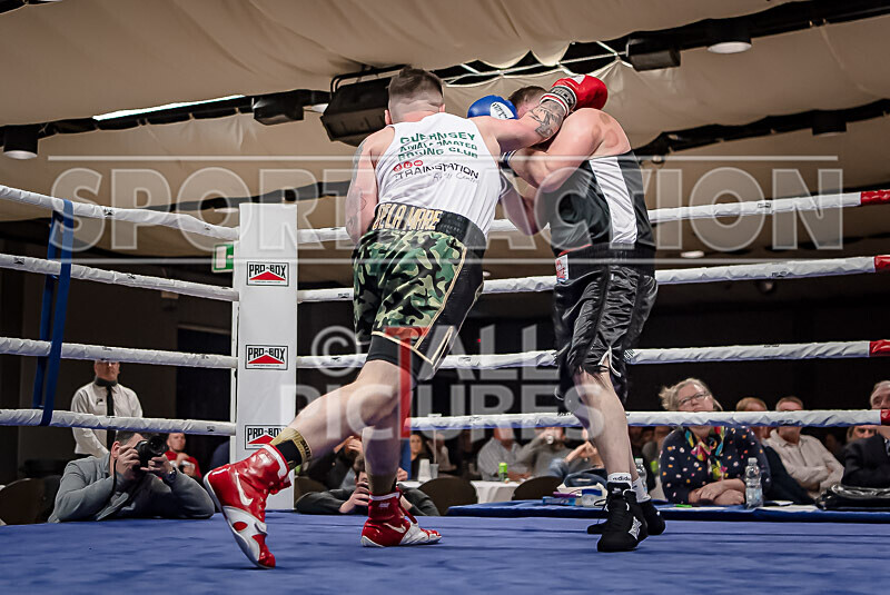 BOUT 10 - Casey De La Mare v Jamie Way-22 - BOUT 10 - Casey De La Mare v Jamie Way