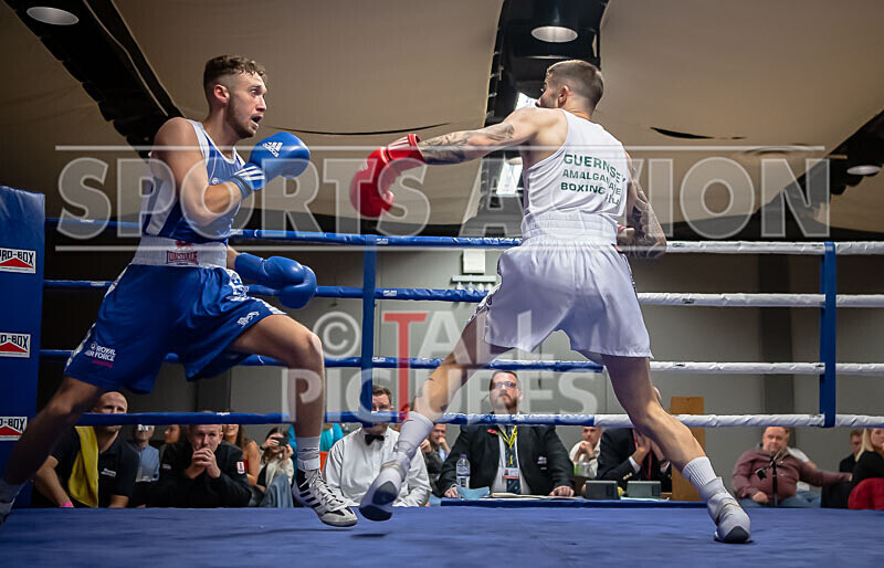 BOUT 5_Scott Little v Ethan Crozier-15 - BOUT 5_Scott Little v Ethan Crozier