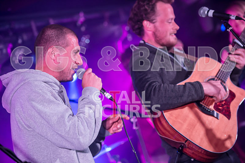 Buffalo Huddleston-40 - BUFFALO HUDDLESTON