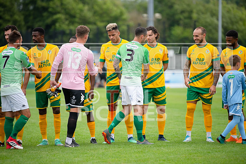 Guernsey FC v Ashford United-2 - GUERNSEY FC v ASHFORD UNITED