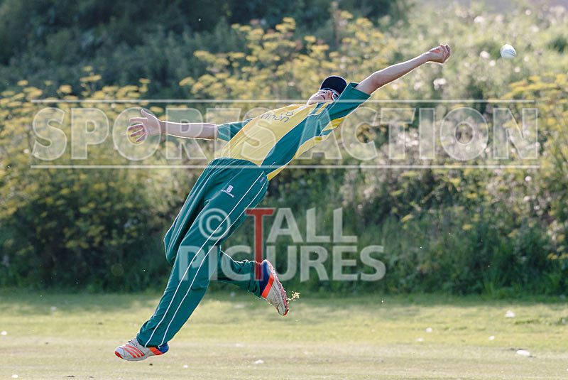 Canaccord Griffins v Irregulars-19 - CANACCORD GRIFFINS v IRREGULARS