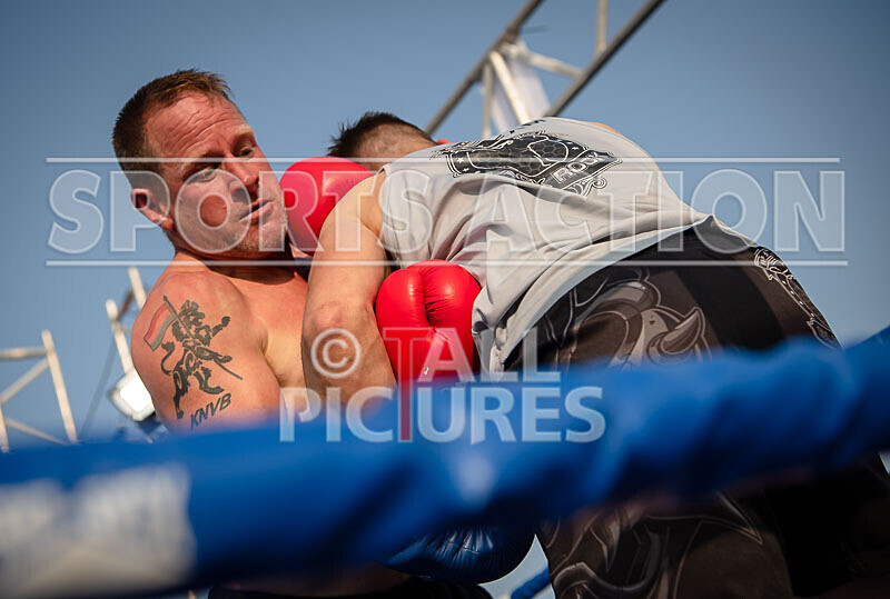 BOUT 9 - Jan -the Destroyer- Dame v Tom Schmiedhuber-45 - BOUT 9 - Jan 'the Destroyer' Dame v Tom Schmiedhuber
