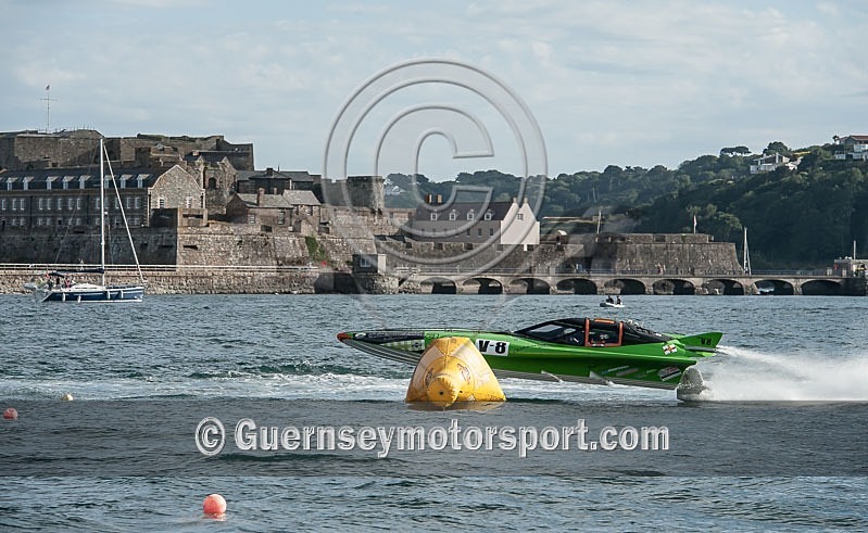 Powerboat Racing_04-08-2013-8 - RACE-9 NORTH BEACH OUTER