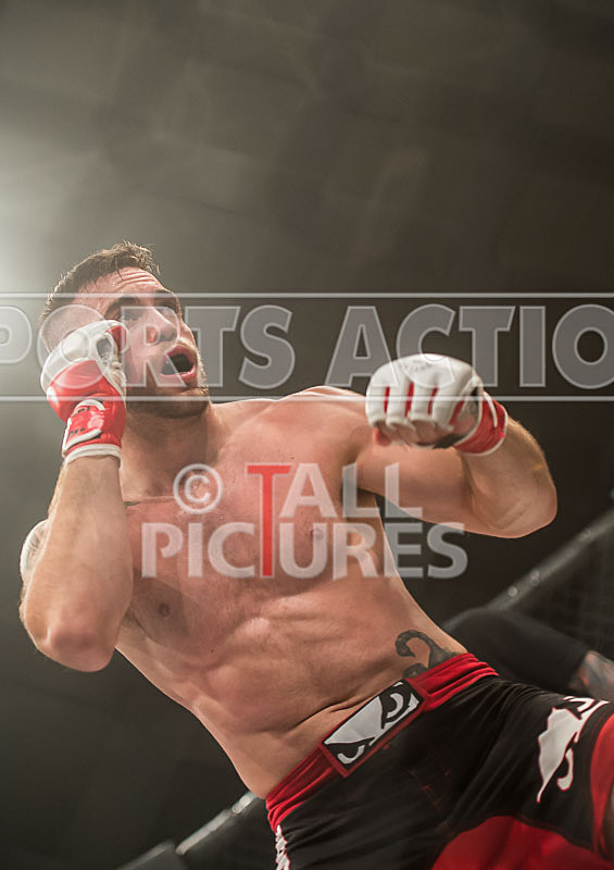 Josh Ozanne v Andrew Reid-23 - BOUT 15