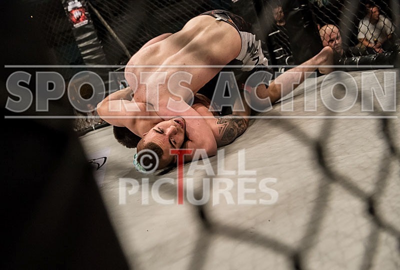 Cage Fighting_2012_Bout 11-13 - BOUT-11