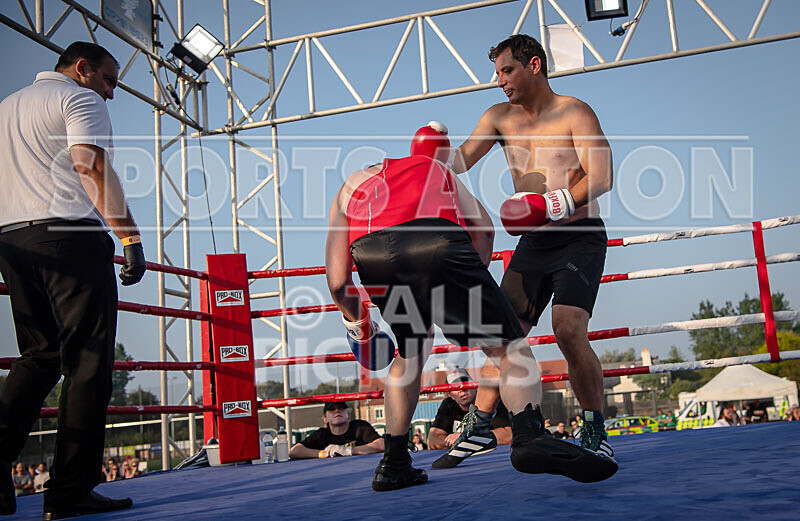 BOUT 11 - Rolo -9 and a Half Digits De Saumarez v Darren -the Executio - BOUT 11 - Rollo '9 and a Half Digits' De Saumarez v Darren 'the Executioner' Etasse