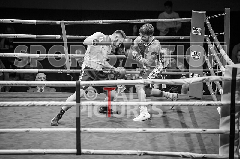 Bout 20_Chris Sumner v Keiran Bailey-1-33 - Bout 20_Chris Sumner v Keiran Bailey