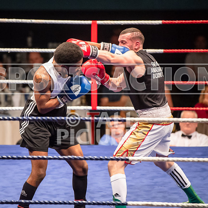 BOUT-18 - Jimmy Lesbirel v Byron Morris-17 - BOUT-18 - Jimmy Lesbirel v Byron Morris