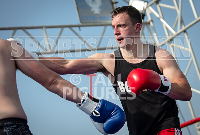 BOUT 1 - Ivan -El Terrible- v Elliot Cocket-37 - BOUT 1 - Ivan 'El Terrible' Donaldson v Elliot Cocket