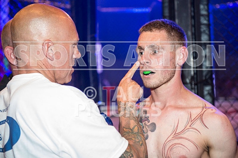 Lock-in Guernsey_2013_Bout-6-3 - BOUT-6