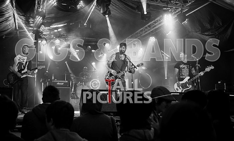 2 Minutes 2 Late_Chaos8-10 - 2 MINUTES 2 LATE