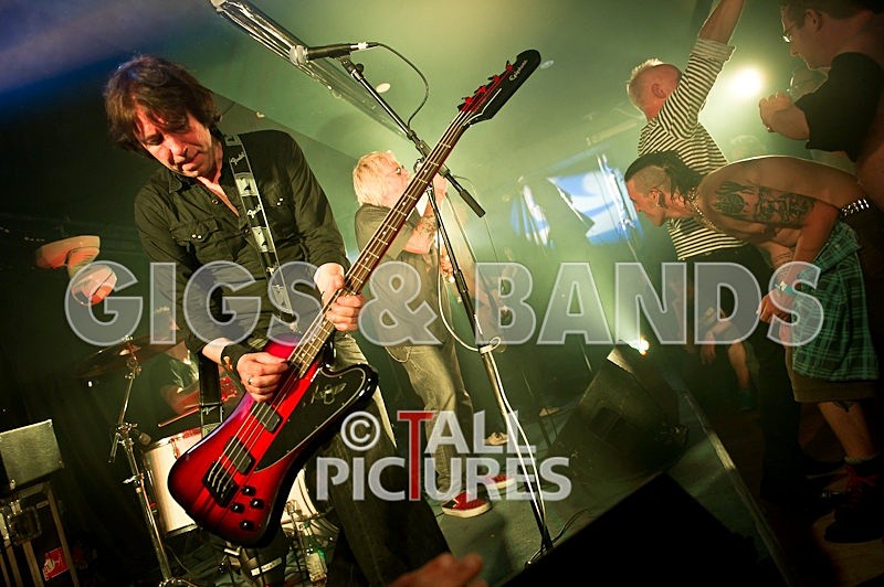 UK Subs-30 - U.K. SUBS