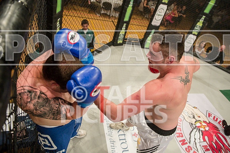 Lock-in Guernsey_2013_Bout-2-35 - BOUT-2