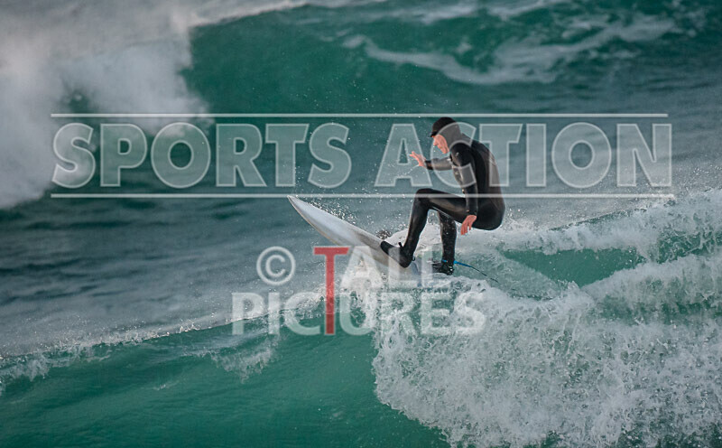 Vazon Surfing_27-02-2021-3 - SURFING AT VAZON BAY GUERNSEY