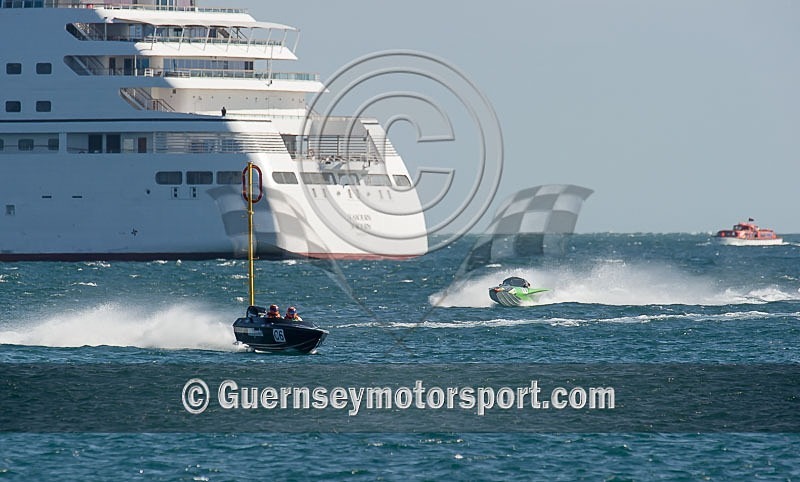 Powerboat Race_25-08-2013-36 - RACE-11 NORTH BEACH