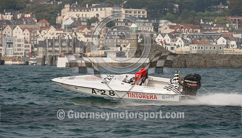 Worlds Powerboats_2014_Race-2-93 - UIM CLASS 3A & 3B WORLD OFFSHORE CHAMPIONSHIP_RACE-2