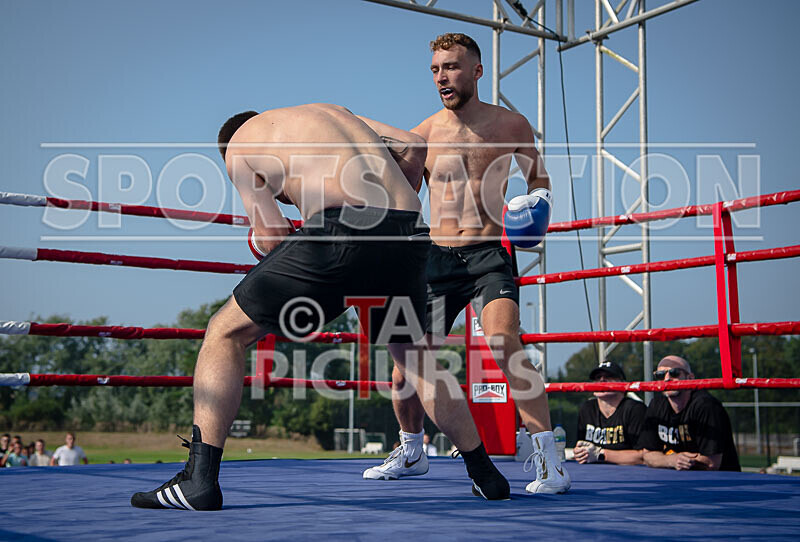 BOUT 3 - Josh -All the Way- Gray v Ed -No Fear- Sebire-28 - BOUT 3 - Josh 'All the Way' Gray v Ed 'No Fear' Sebire