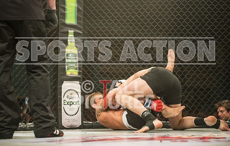 Lock-in Guernsey_2013_Bout-13-9 - BOUT-13