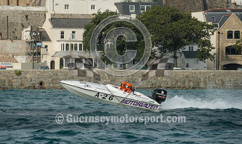 Worlds Powerboats_2014_Race-2-135 - UIM CLASS 3A & 3B WORLD OFFSHORE CHAMPIONSHIP_RACE-2