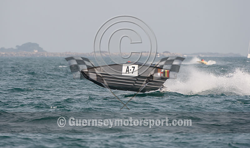 Worlds Powerboats_2014_Race-2-21 - UIM CLASS 3A & 3B WORLD OFFSHORE CHAMPIONSHIP_RACE-2