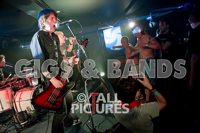 UK Subs-16 - U.K. SUBS