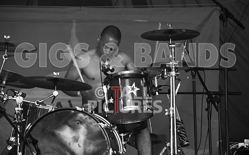 Toupe-21 - TOUPE at IVY CASTLE FAIR