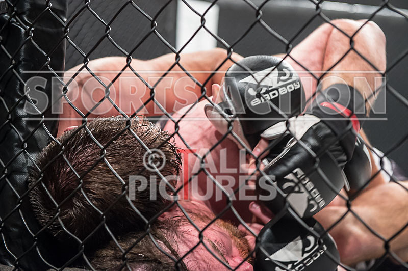 Chris Martin v Luke Riley-25 - BOUT 13