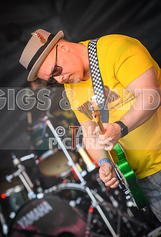 Neon Fire-22 - NEON FIRE