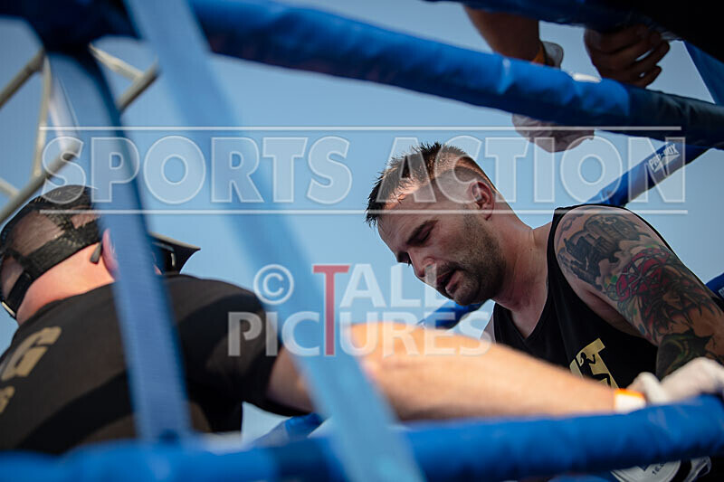 BOUT 7 - Brandon -Bravehart- Ashplant v Martin -the not so Ranging Bul - BOUT 7 - Brandon 'Bravehart' Ashplant v Martin 'the not so Ranging Bull' Le Prevost