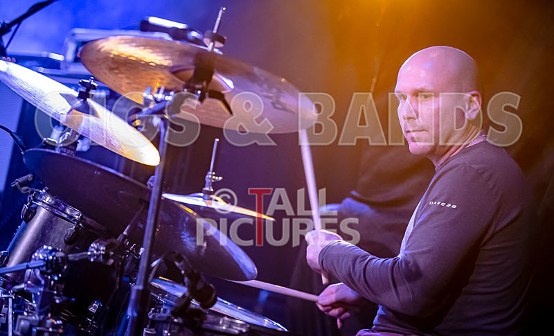 The Sacred Hearts-19 - THE SACRED HEARTS