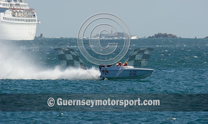 Powerboat Race_25-08-2013-59 - RACE-11 NORTH BEACH