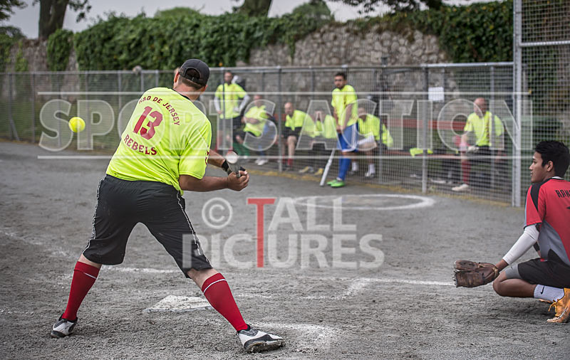 Softball_22-06-2016-33 - DRUNKEN DUCK RANGERS v REBELS