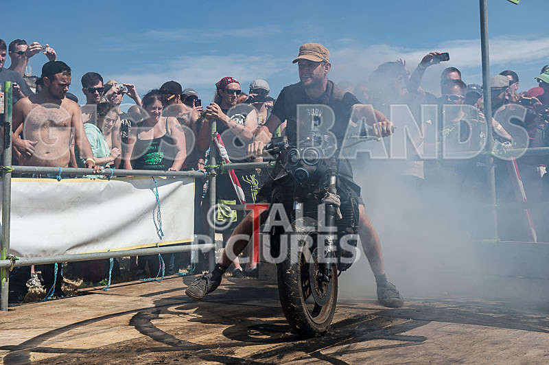 Chaos 2014_Burn-out-5 - BURN-OUTS - TATTOOS & CHILLI