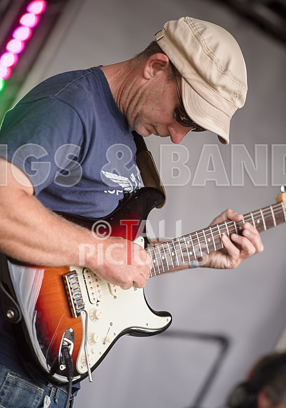 Raw Prawn-8 - RAW PRAWN