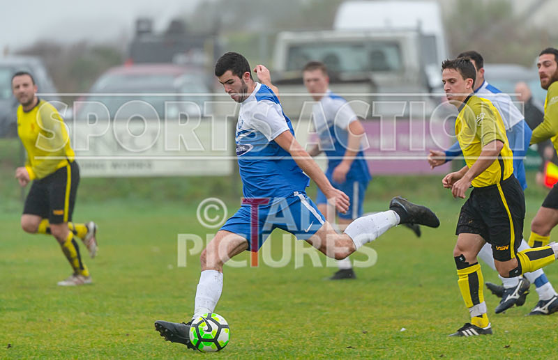 Rovers v Alderney_01-12-2018-5 - ROVERS v ALDERNEY_01-12-2018