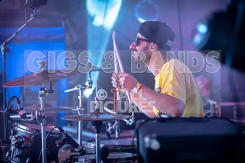 Millie Manders The Shut Up-13 - MILLIE MANDERS & THE SHUT UP