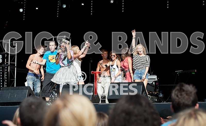 Santigold-22 - SANTIGOLD