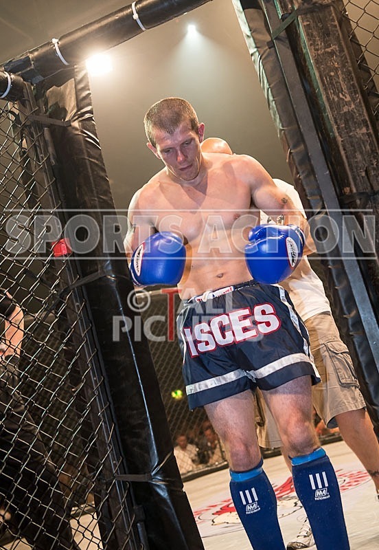 Cage Fighting_2012_Bout 5-36 - BOUT-5