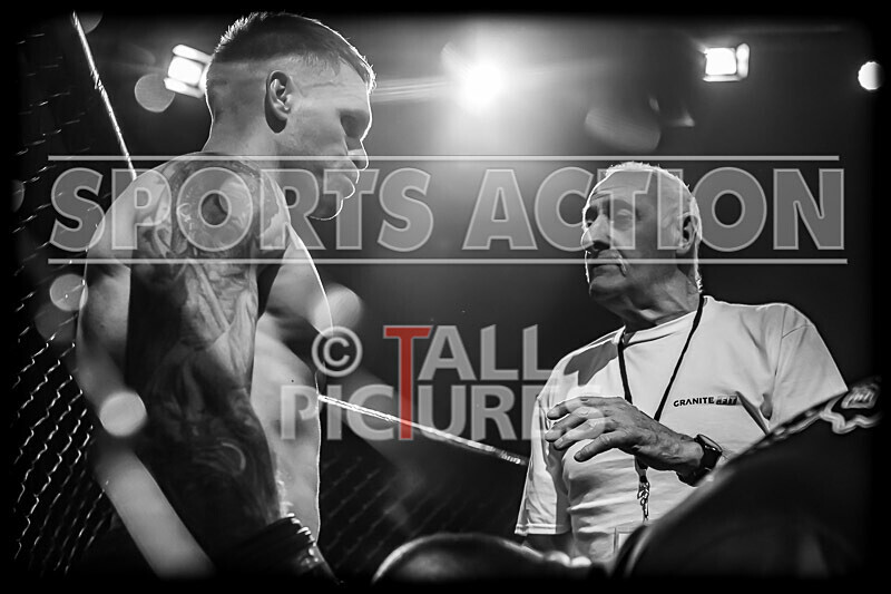 BOUT- 4 - Clayton Taylor v Alex Atkinson-17 - BOUT 4 - Clayton Taylor v Alex Atkinson