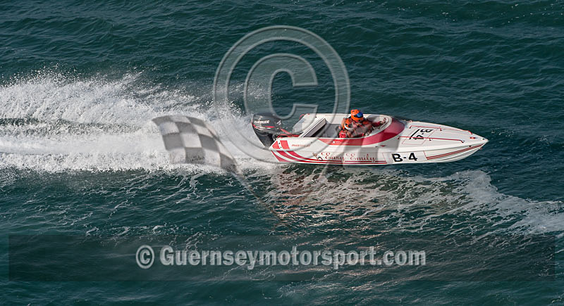 Worlds Powerboats_2014_Race-1-244 - UIM CLASS 3A & 3B WORLD OFFSHORE CHAMPIONSHIP_RACE-1