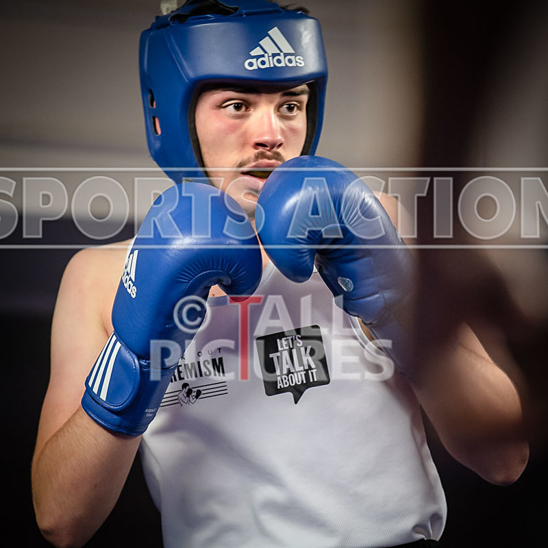 BOUT-2_Luke Robert v Domenico Cianni-11 - BOUT-2_Luke Robert v Domenico Cianni