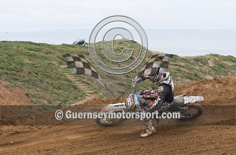 Moto-X_06-11-10-11 - MOTO-X_06-11-2010