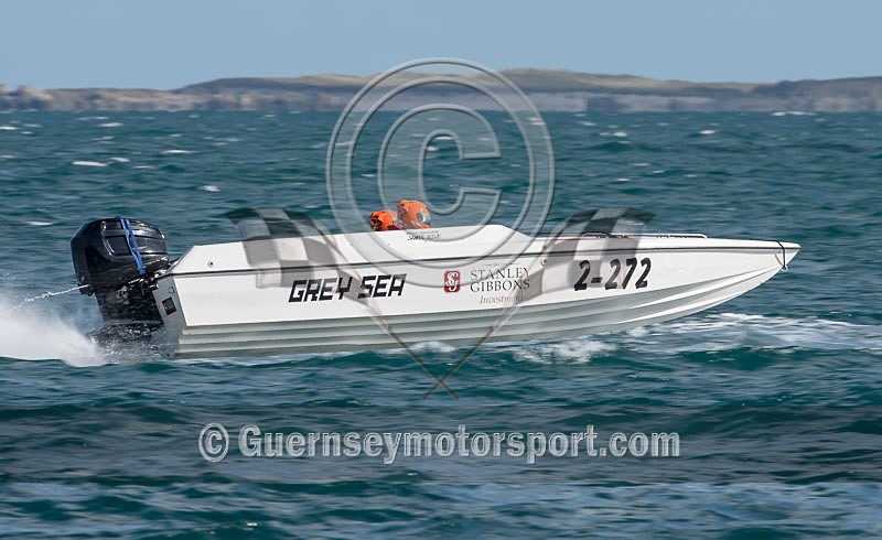 Powerboats_09-10-2016-56 - GPA STANLEY GIBBONS SERIES_RACE-10