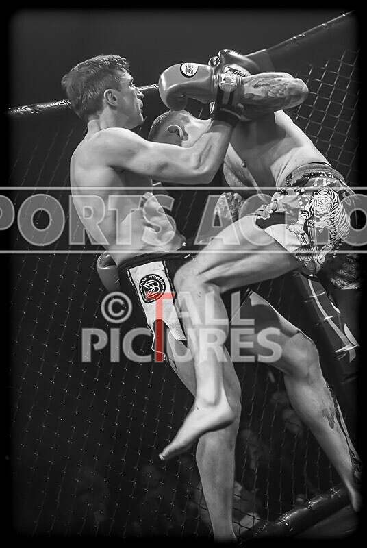 BOUT- 10 - Johan Pols v Ralph Pickering-10 - BOUT 10 - Johan Pols v Ralph Pickering