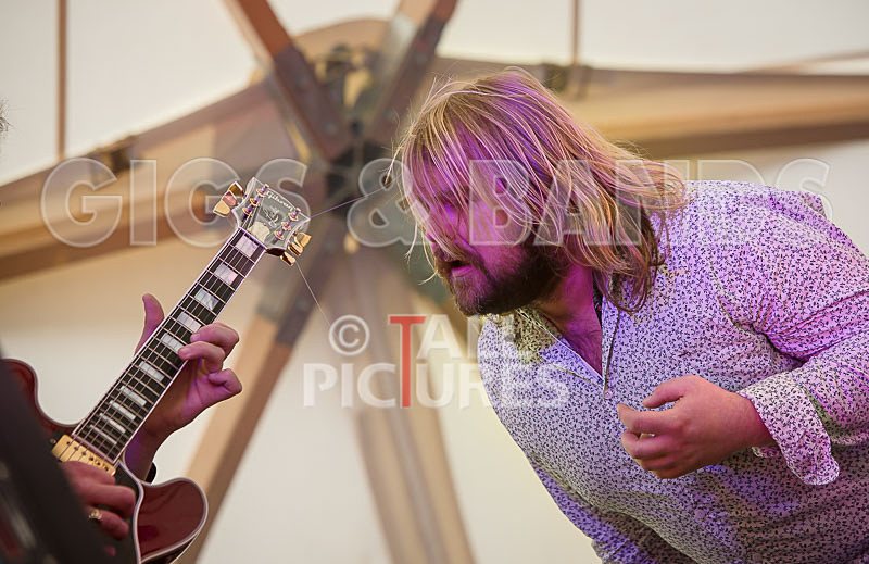 Joe Young  The Bandits-1 - JOE YOUNG & THE BANDITS