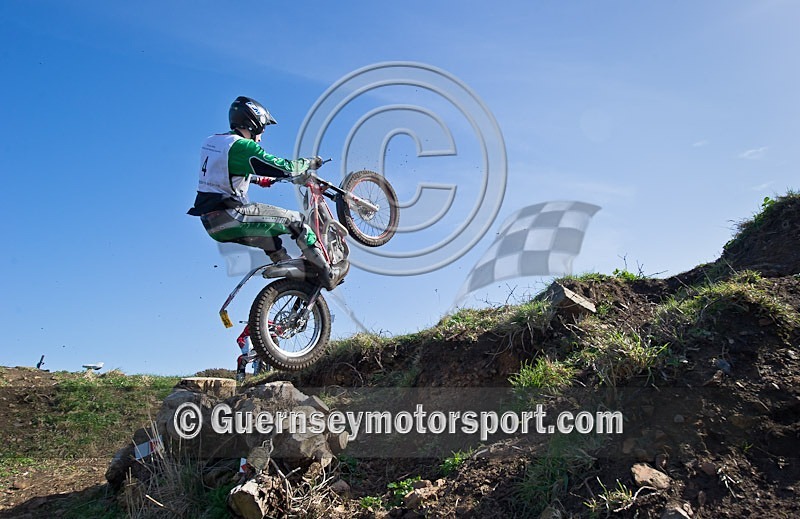 2-Day Trials_2012-25 - 2-DAY TRIALS 2012